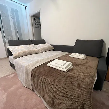 Casa Nandina In Centro Apartment